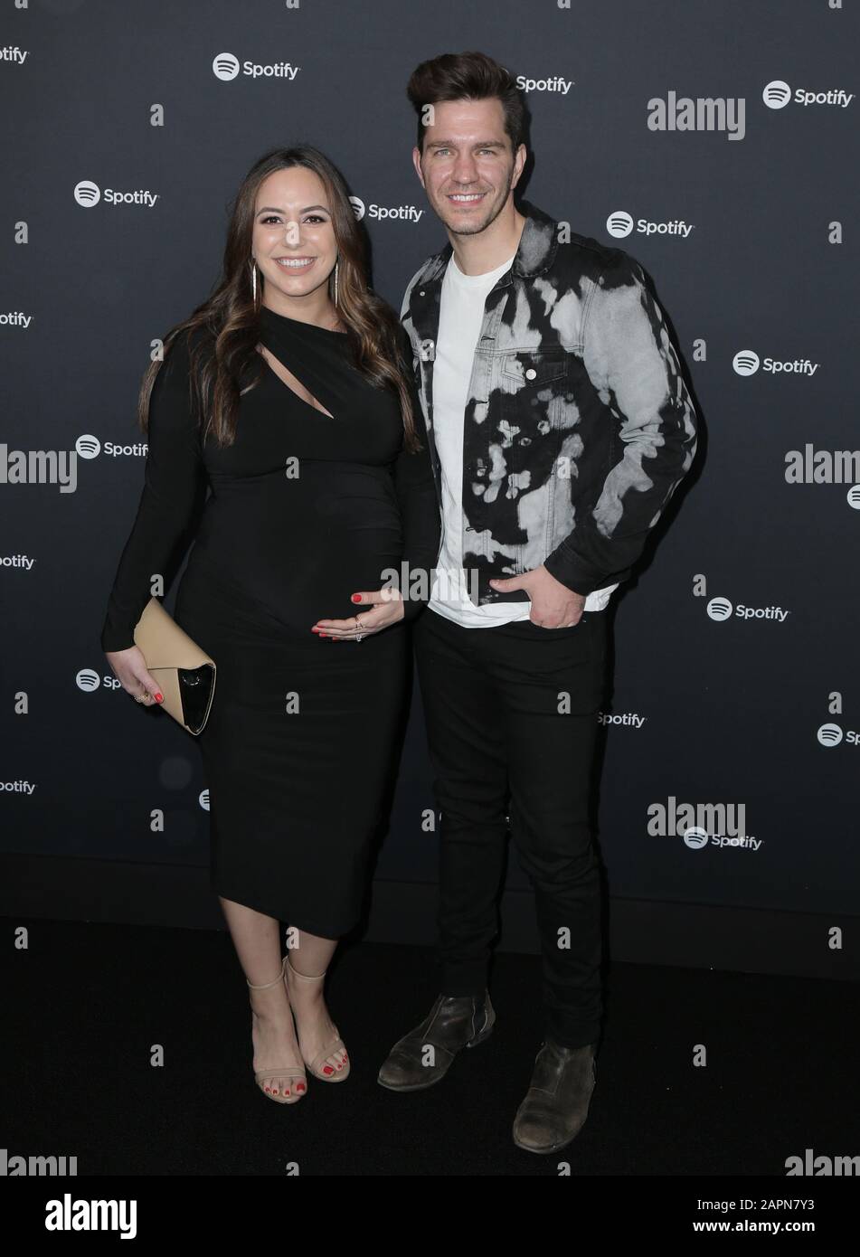 Aijia Grammer, Andy Grammer marchant le tapis rouge à la fête Spotify Hosts « Best New Artist » qui s'est tenue au Lot Studios le 23 janvier 2020 à Los Angeles, CA, USA (photo de Parisa Afsahi/Sipa USA) Banque D'Images
