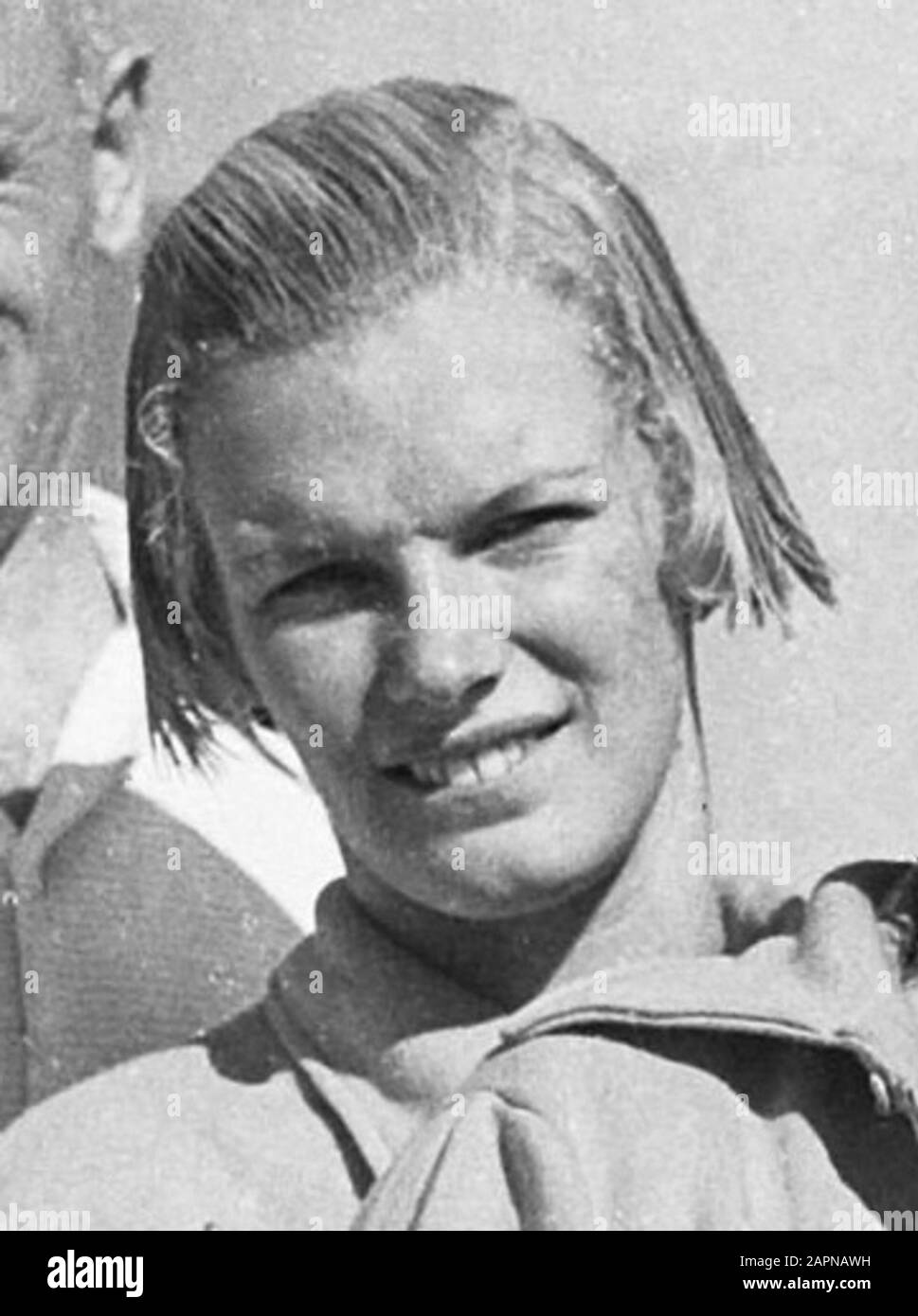 Championnats Européens De Natation À Monaco. L'équipe de relais pour femme a terminé deuxième... Margot Martian...; Banque D'Images