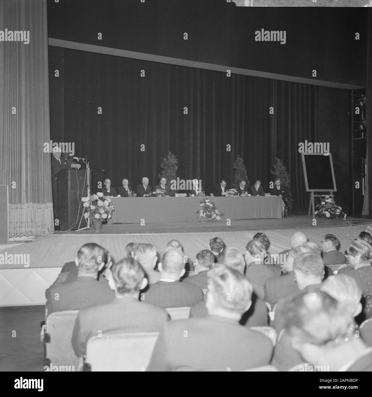 Réunion de l'Institut économique agricole du restaurant de Esplanade à Utrecht Aperçu de la réunion Date : 25 novembre 1965 lieu : Utrecht, Utrecht mots clés : réunions, réunions Banque D'Images