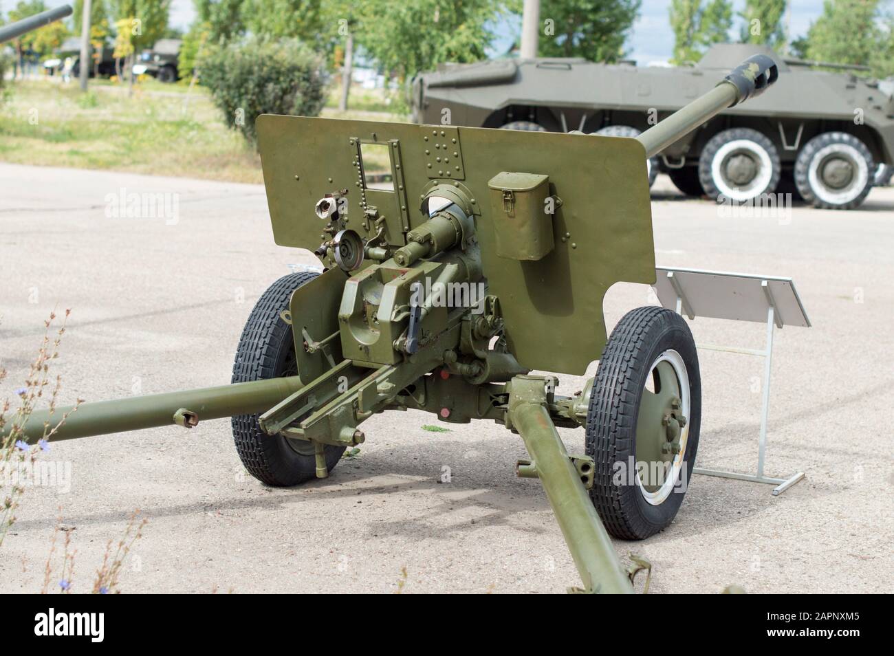 Canon de campagne, contre l'infanterie et les chars ZIS -3. 76 mm. Pistolet de terrain de division. Russie. Banque D'Images