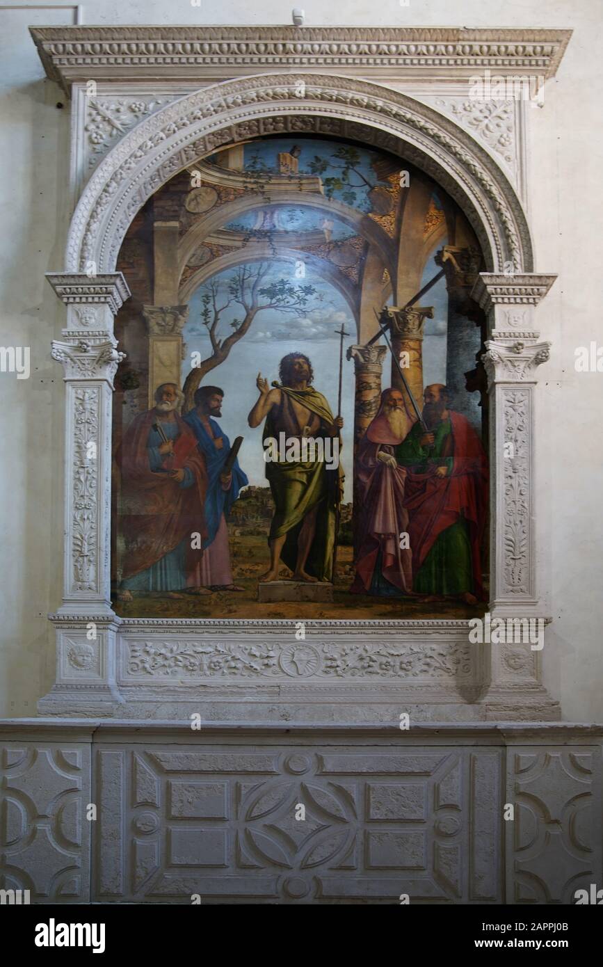 'St Jean Baptiste avec les Saints Pierre, Marc, Jérôme, et Paul, Chiesa della Madonna dell'Orto, intérieur de l'église, milieu du XIVe siècle, Sestiere, Cannar Banque D'Images