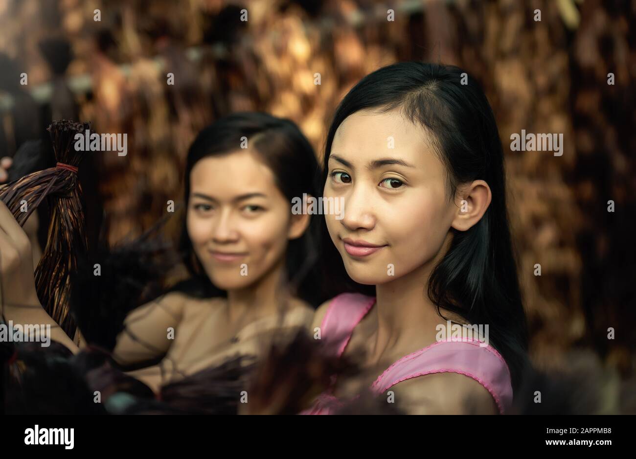 Asian girl smiling Banque D'Images