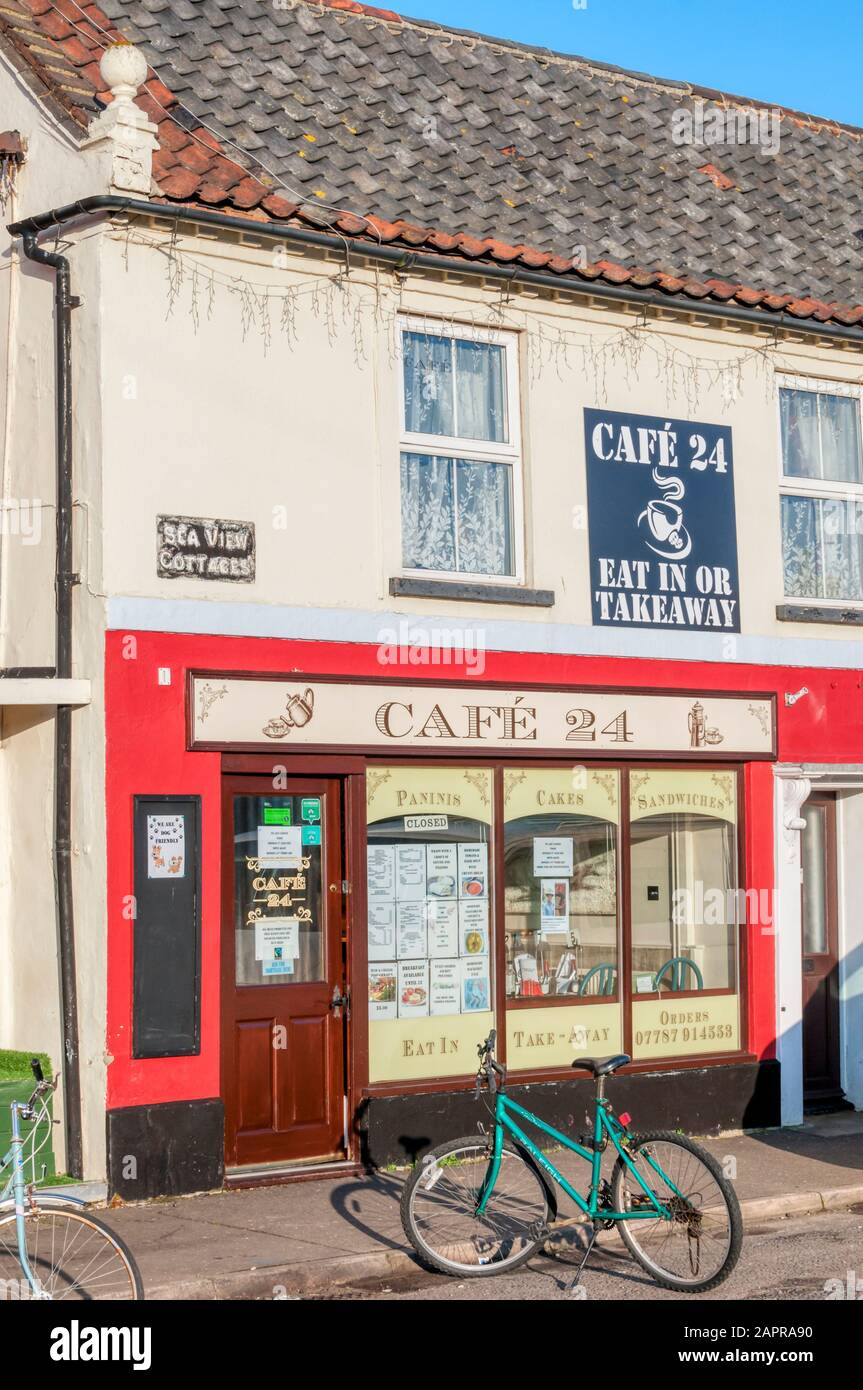 Café 24 à Wells-Next-the-Sea, Norfolk. Banque D'Images
