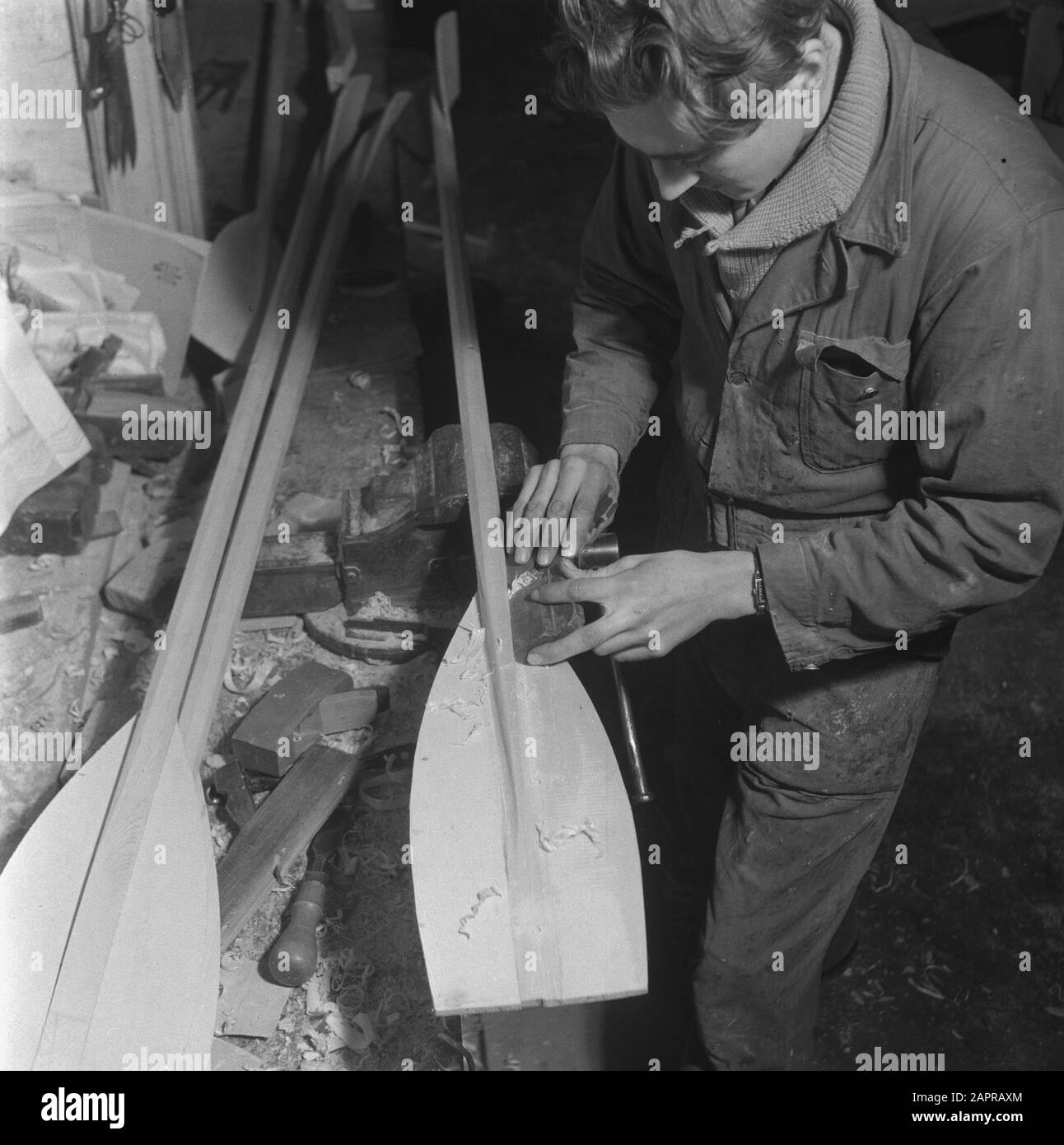 Fabrication de canopeddels Date : 19 mars 1947 mots clés : fabrication Banque D'Images