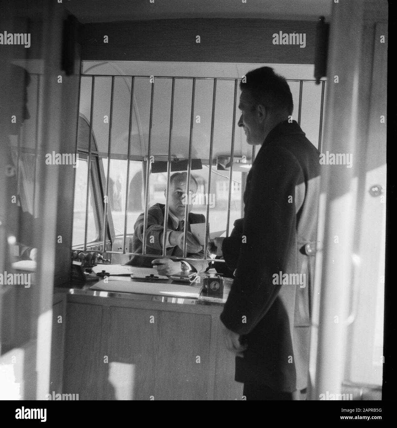 Répétition russe soviétique du groupe de danse Georgier à Apollohal; Banque D'Images