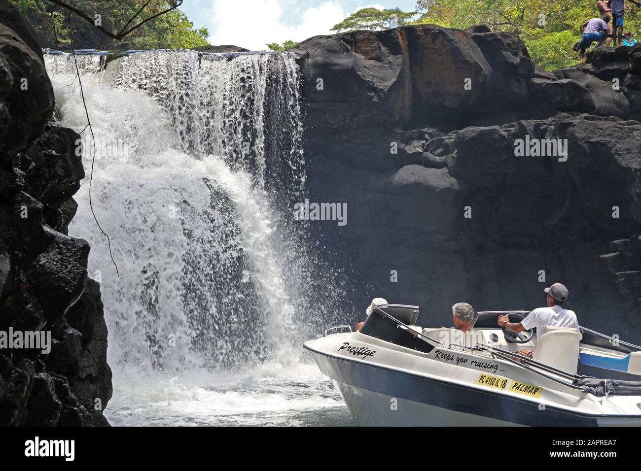 La Grand River South East District Flacq, Cascades, la République de Maurice. Banque D'Images