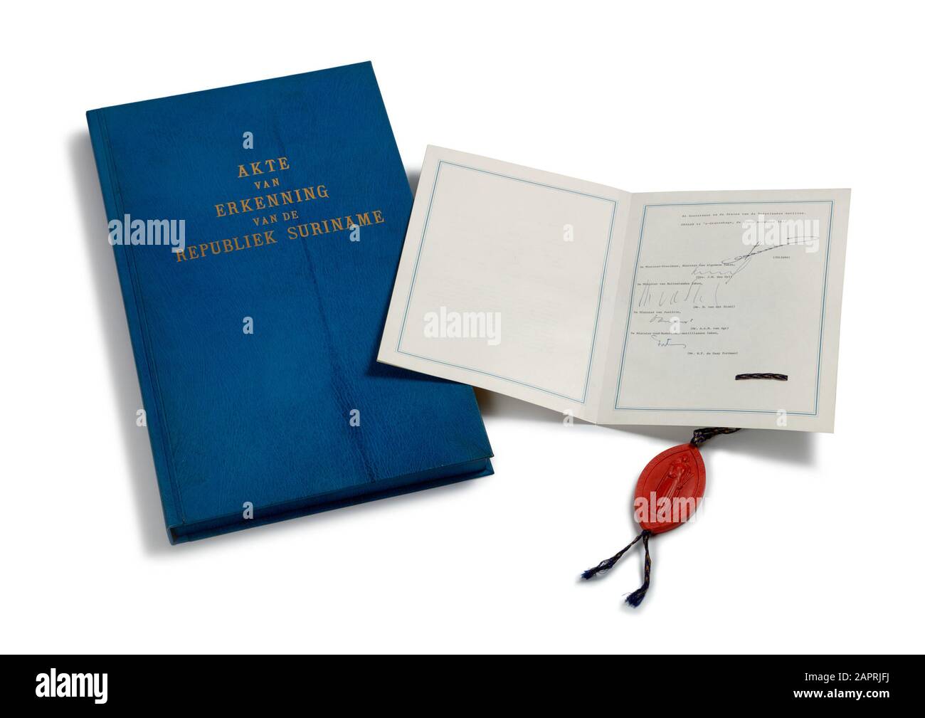 Onafhankelijkheidsverklaring van Suriname Kabinet der Koningin - periode 1946-1985, Ingarisnummer 13686 Banque D'Images