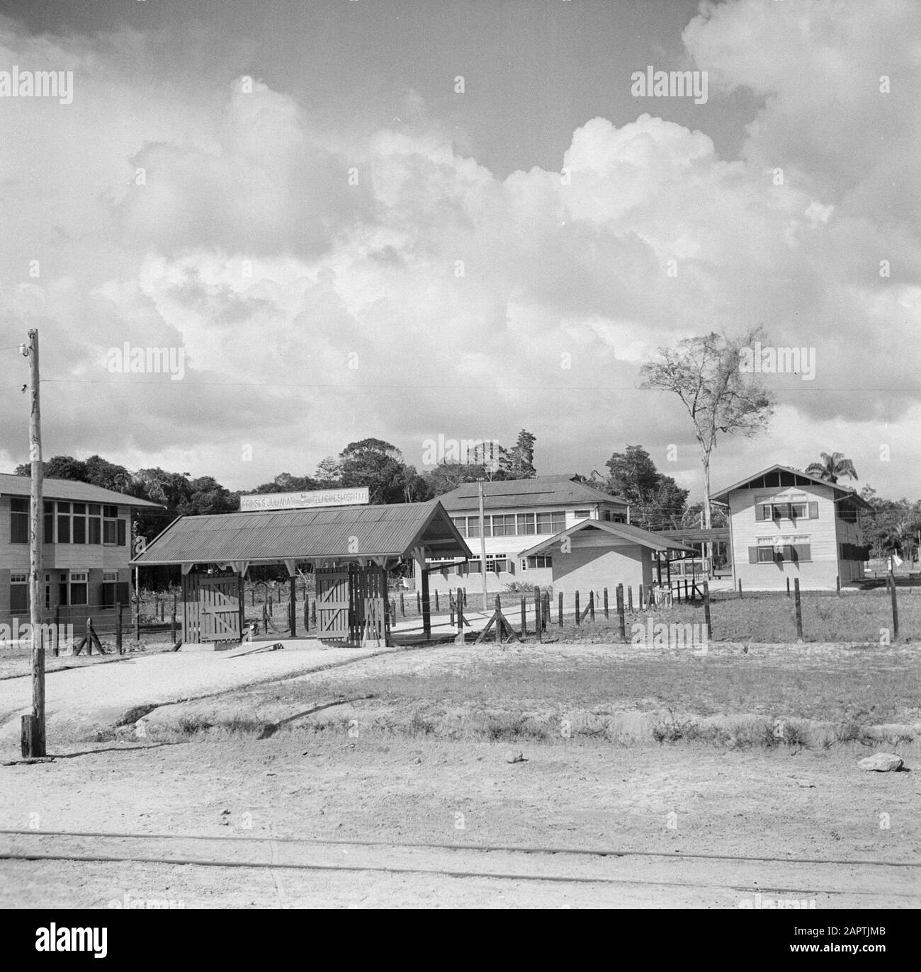 Voyage au Suriname et aux Antilles néerlandaises Le Juliana Shipmentshospitaal dans Cable Date: 1947 lieu: Station de câble, Suriname mots clés: Hôpitaux Banque D'Images