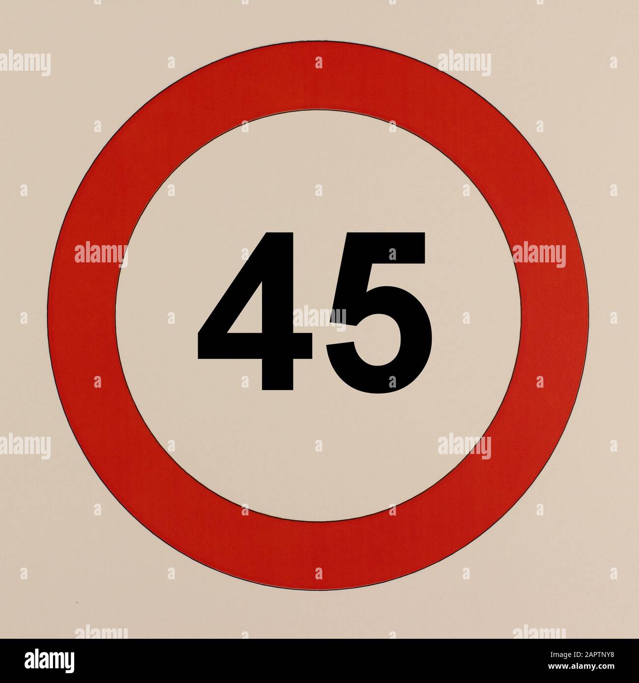 Illustration des Straßenverkehrszeichens 'maximum Geschwindigkeit 45 km/h' Banque D'Images