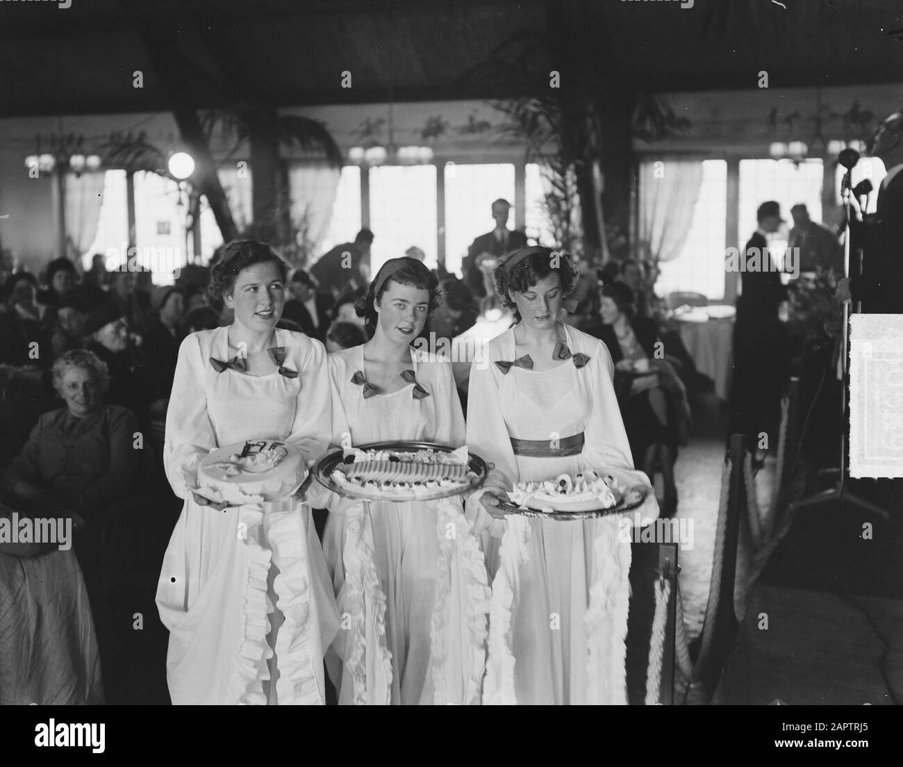 Créateurs de glace à Avifaune Date : 5 avril 1951 Nom personnel : avifaune Banque D'Images