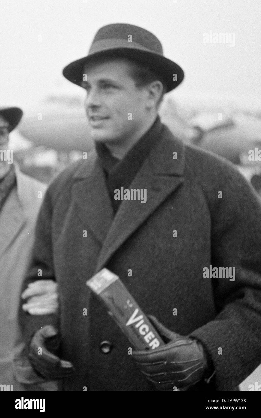 Arrivée de l'acteur allemand du film Joachim Hansen à Schiphol Joachim Hansen lors de la conférence de presse; Banque D'Images