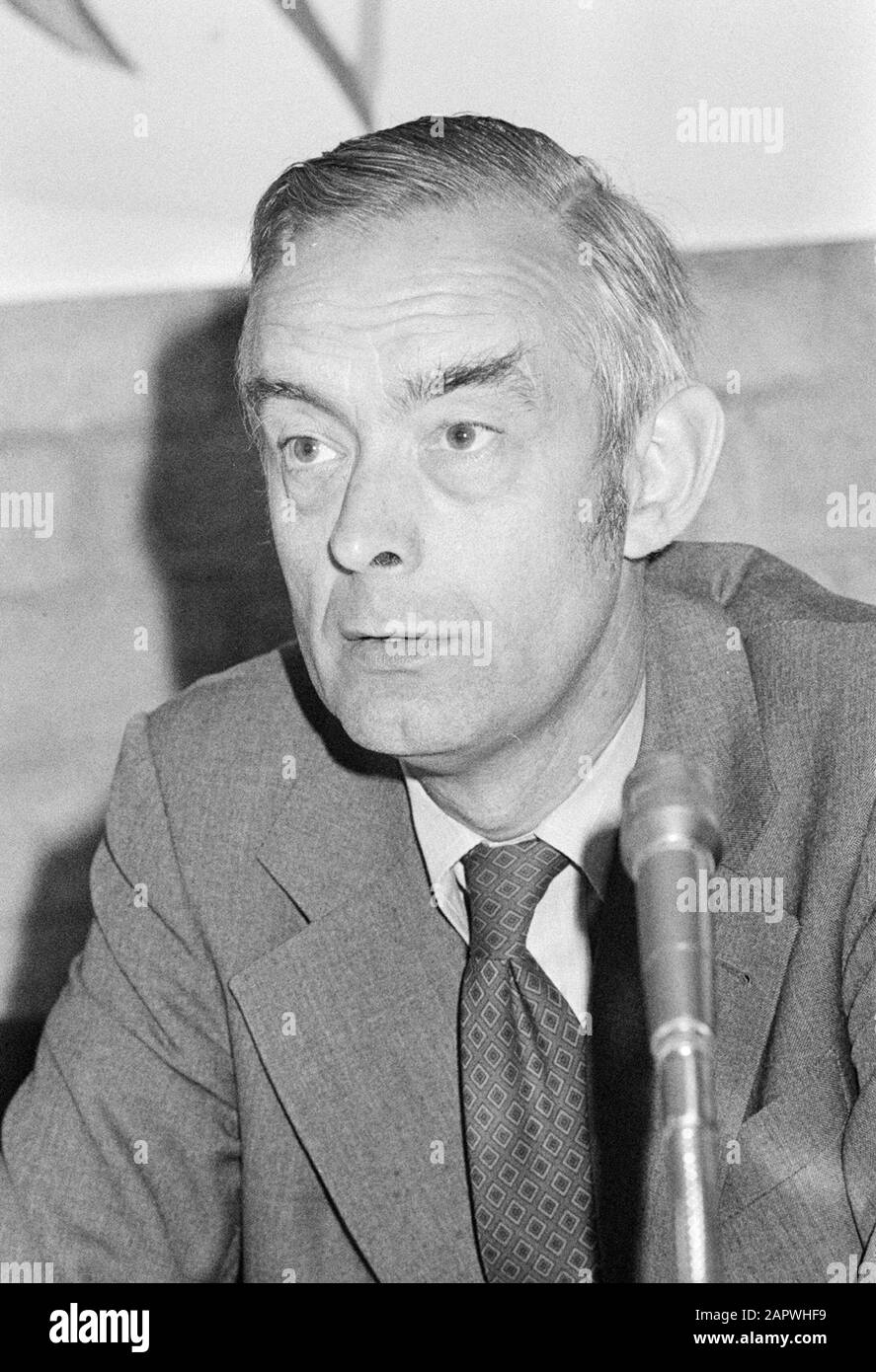 Aandeelhoudersvergadering Fokker;: Harrie Langman Banque D'Images