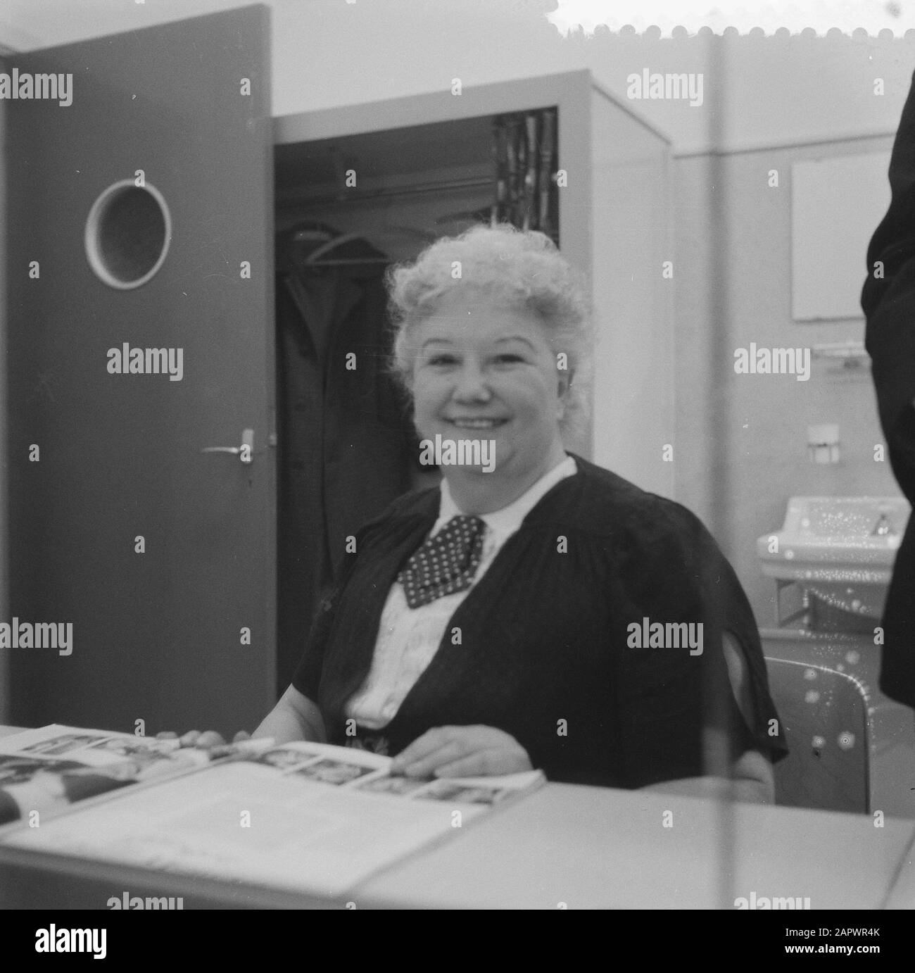 Programme de télévision DE LA VPRO que vous pensiez Sophie Stein Date : 16 avril 1959 Banque D'Images