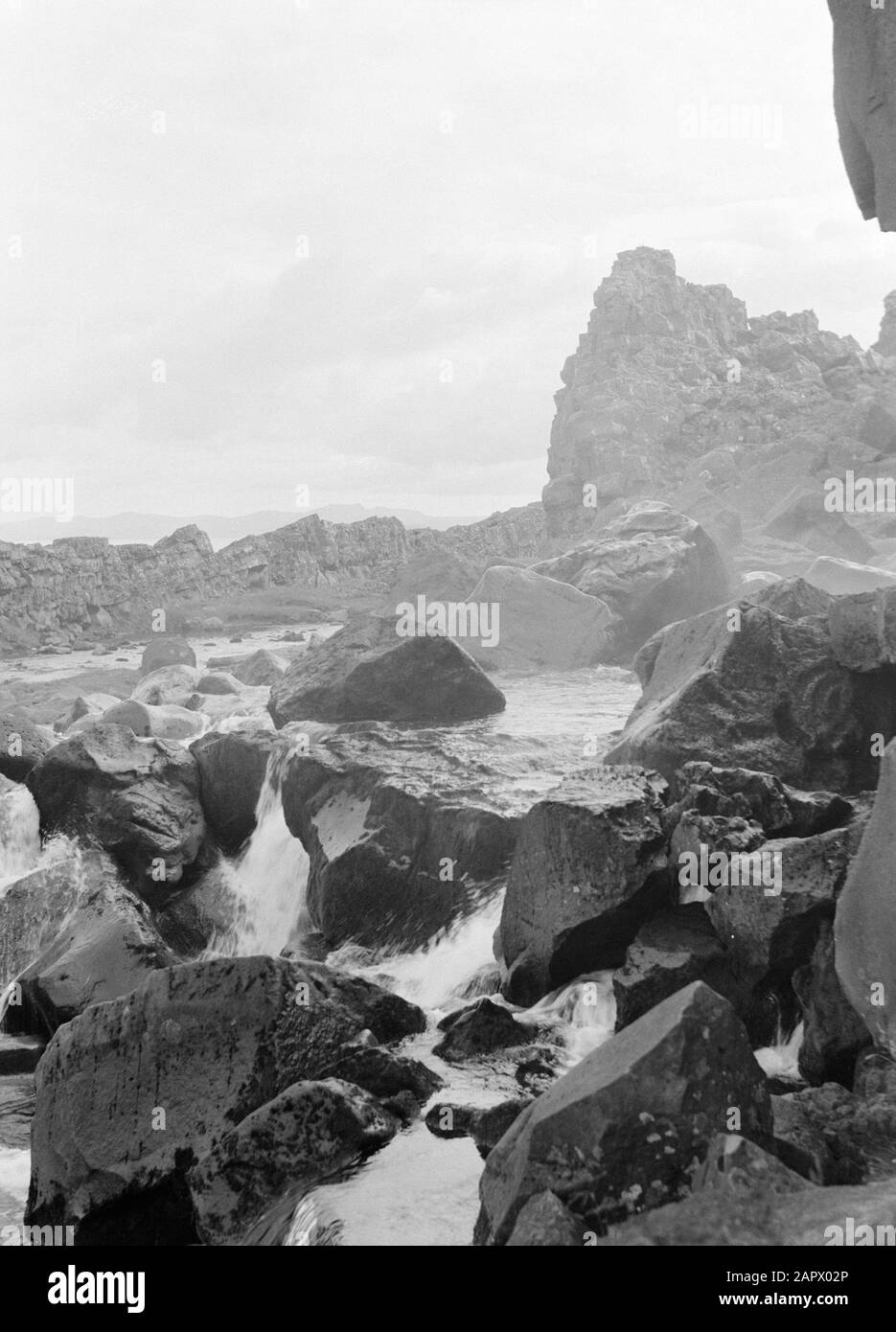 Islande Oxarfoss, parc national þingvellir. Vue d'une partie de la cascade Date: 1934 lieu: Islande, Öxarárfoss, Þingvellir mots clés: Paysages, parcs nationaux, rivières, rochers, cascades Banque D'Images
