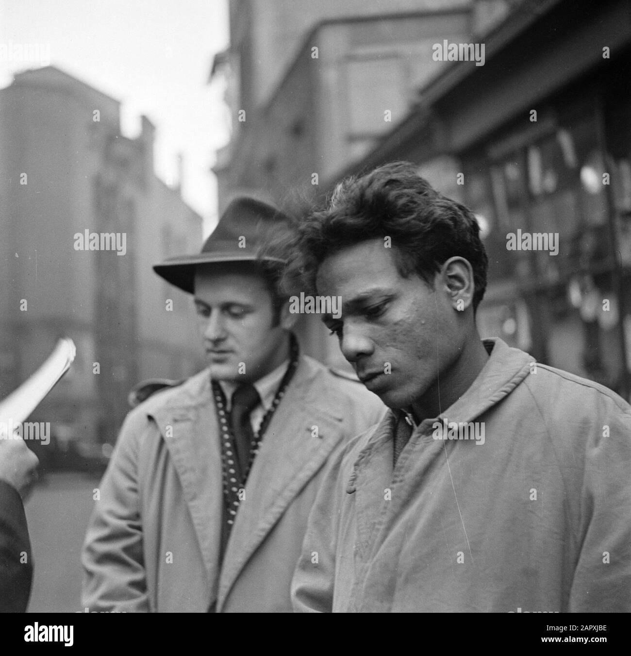 Reportage London Street Artiste À Soho Date: 1947 Lieu: Grande-Bretagne, Londres Mots Clés: Street Artists Banque D'Images