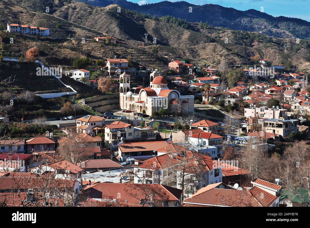 Village de Kakopetria dans les montagnes de Chypre Banque D'Images