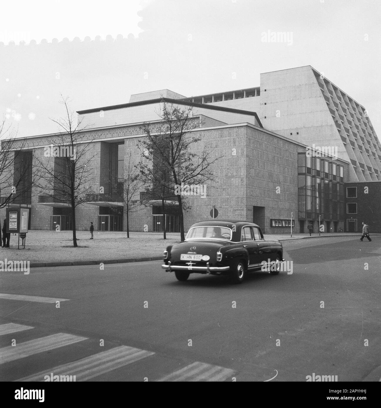 Opéra à Cologne Date: 22 octobre 1959 lieu: Cologne mots clés: Opéra bâtiments Banque D'Images
