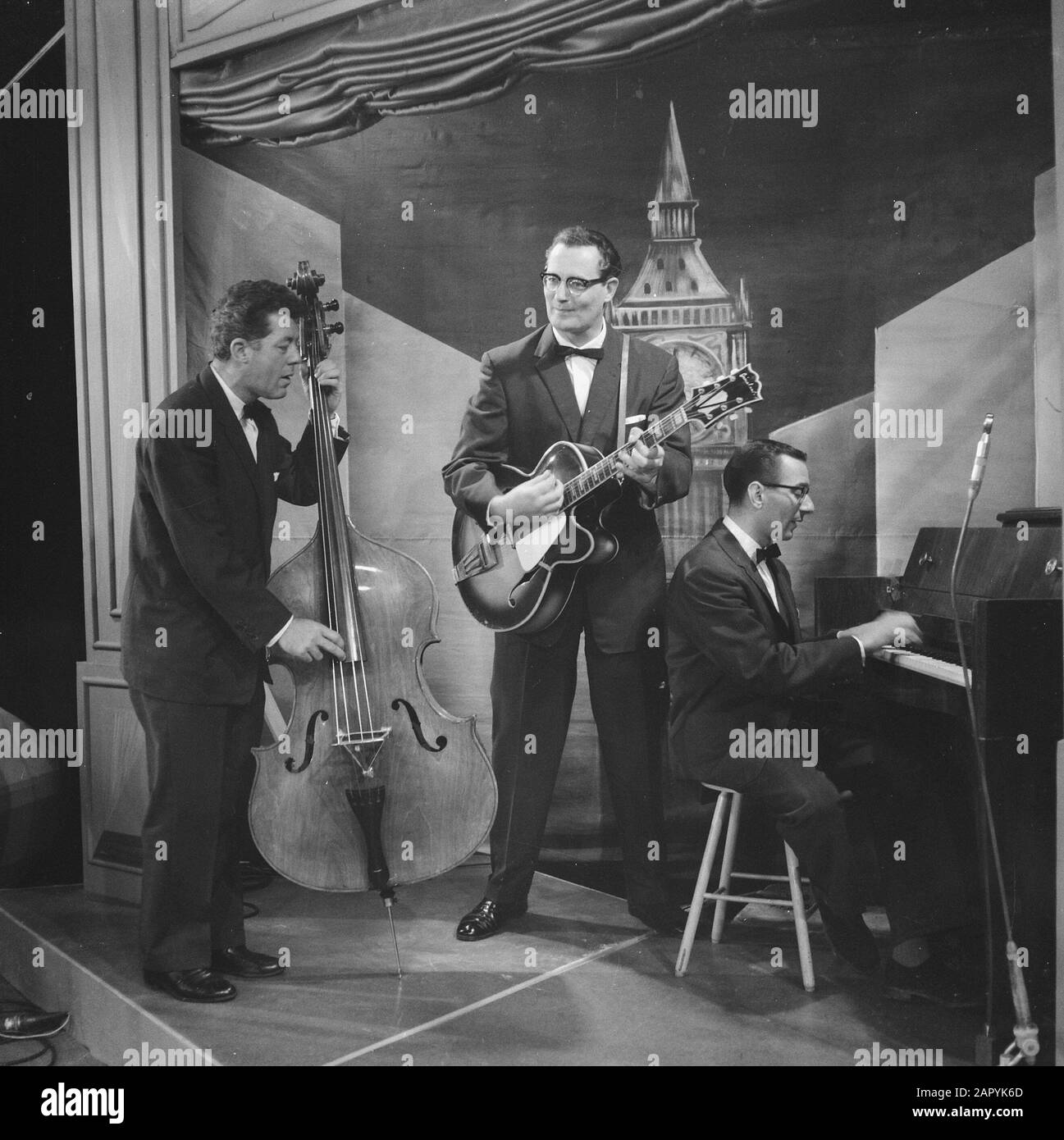 Spectacle De Fin De Semaine De Télévision, Heidi Bruhl Date : 30 Octobre 1959 Mots Clés : Téléviseurs Nom De La Personne : Heidi Bruhl Banque D'Images