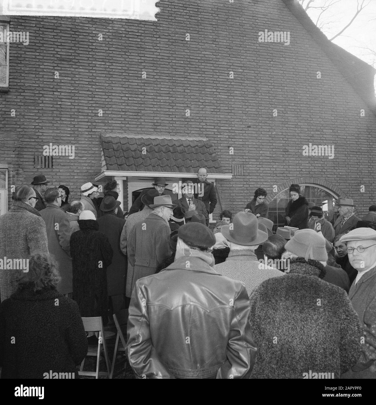 Vente aux enchères du contenu de Jolle Jansma à Bussum Date: 17 janvier 1961 lieu: Bussum mots clés: Ventes aux enchères Nom personnel: Jolle Jansma Banque D'Images