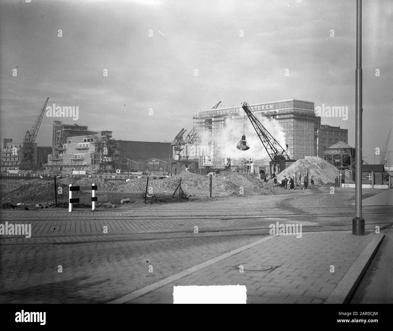 Port De Rotterdam A Repris Date: 25 Novembre 1948 Lieu: Rotterdam, Zuid-Holland Mots Clés: Paradis Banque D'Images