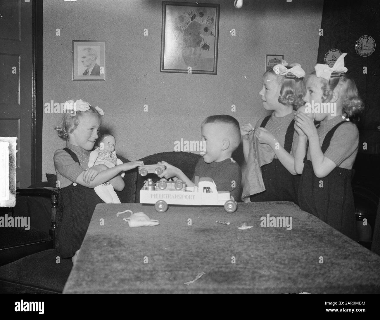 Zwolse vierling Date : 1 février 1949 mots clés : vierlingen Banque D'Images