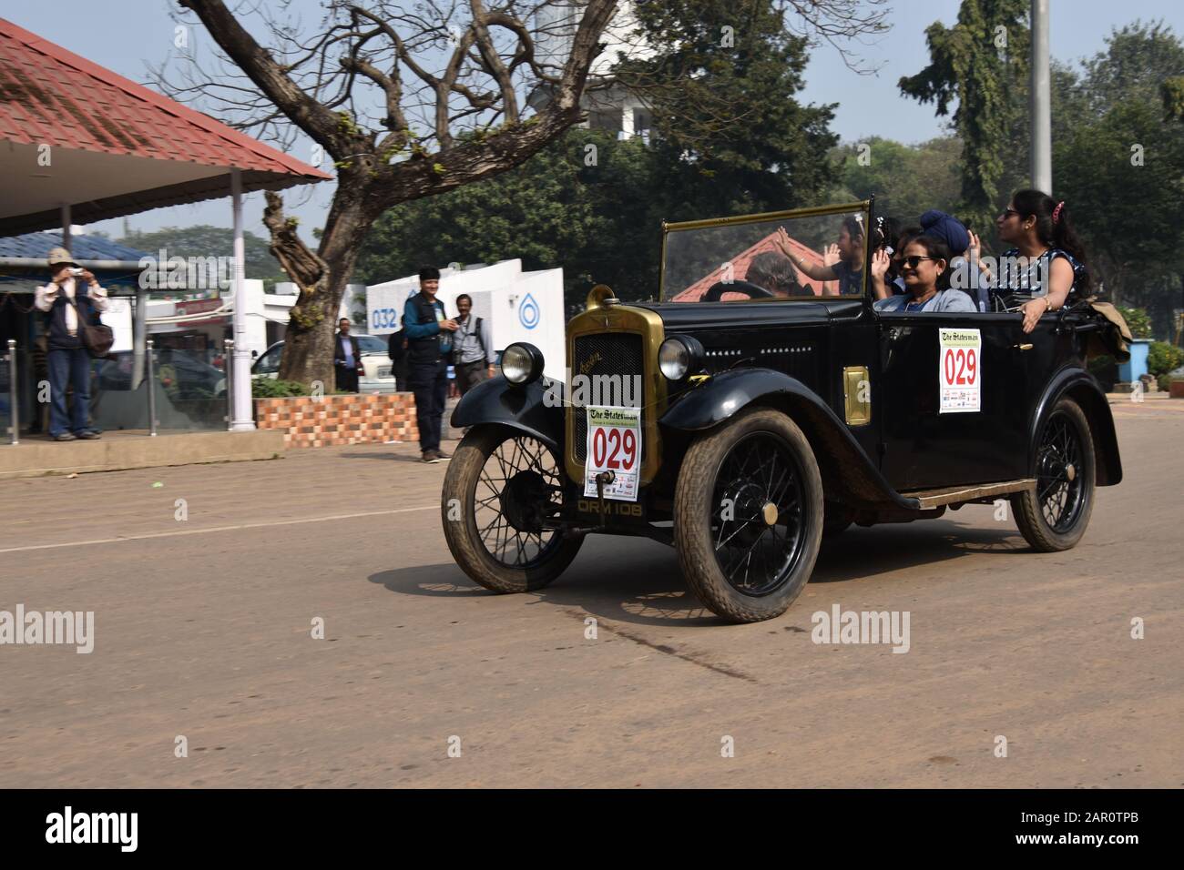 1933 voiture Austin avec moteur 8 ch et 4 cylindres. Inde ORM 108. Banque D'Images