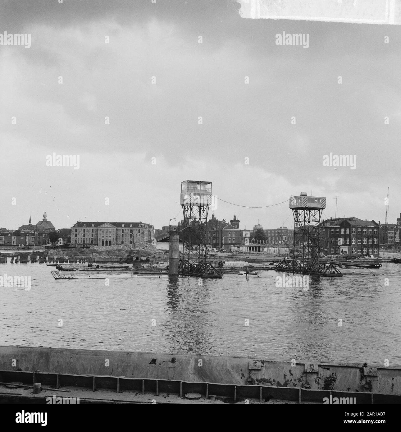 IJtunnel, premier élément du tunnel en place, gros plan de l'élément Date: 31 mai 1965 mots clés: Construction du tunnel Nom de l'institution: Tunnel IJ Banque D'Images