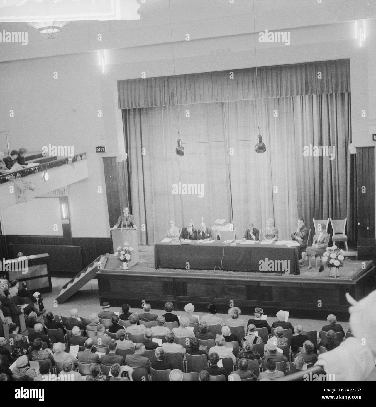 Célébration de la Journée nationale à Beijing Annotation: La description semble erronée. Date : 5 Octobre 1961 Banque D'Images