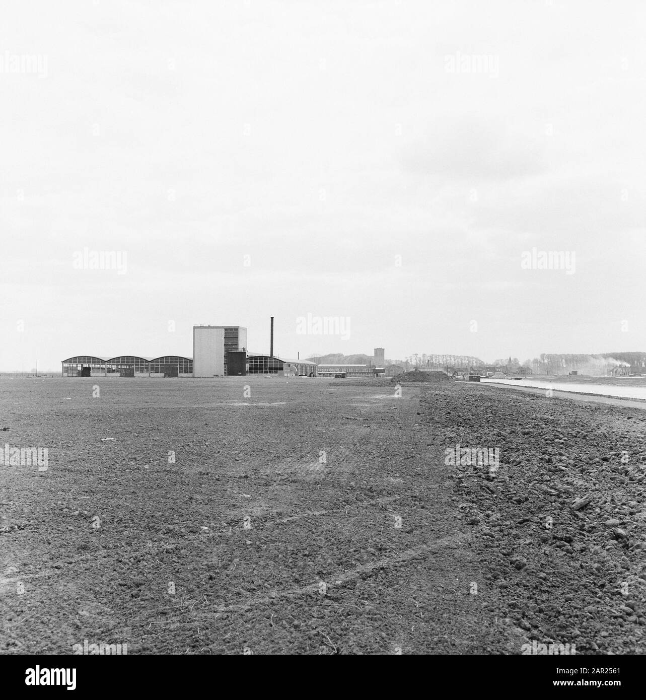 Creuser et améliorer les canaux, les ponts de construction, nouvelle condition Date: Non dédrée lieu: Elburg mots clés: Ponts de construction, creuser et améliorer les canaux, nouvelle condition Banque D'Images