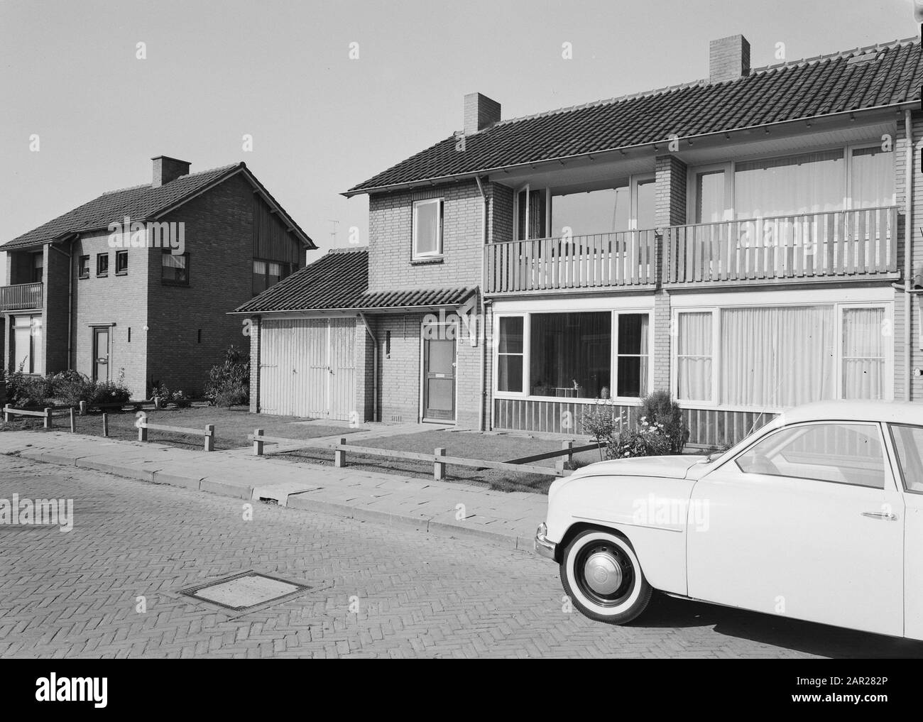Fondation/maison de retraite immobilière numéro 8 Date: Septembre 1961 lieu: Elst mots clés: Travailleurs et maisons de surveillance, maisons Nom personnel: Troelstrastraat 8 Banque D'Images