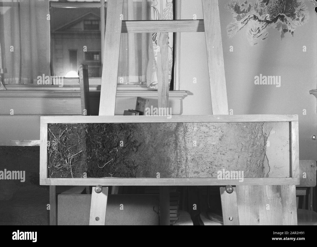 Exploitation minière, travail du sol, nivellement, gazé, furins de bâtiments terrestres, usé Date : décembre 1959 mots clés : blid, nivellement, travail du sol, fors de construction, exploitation minière, usé Banque D'Images