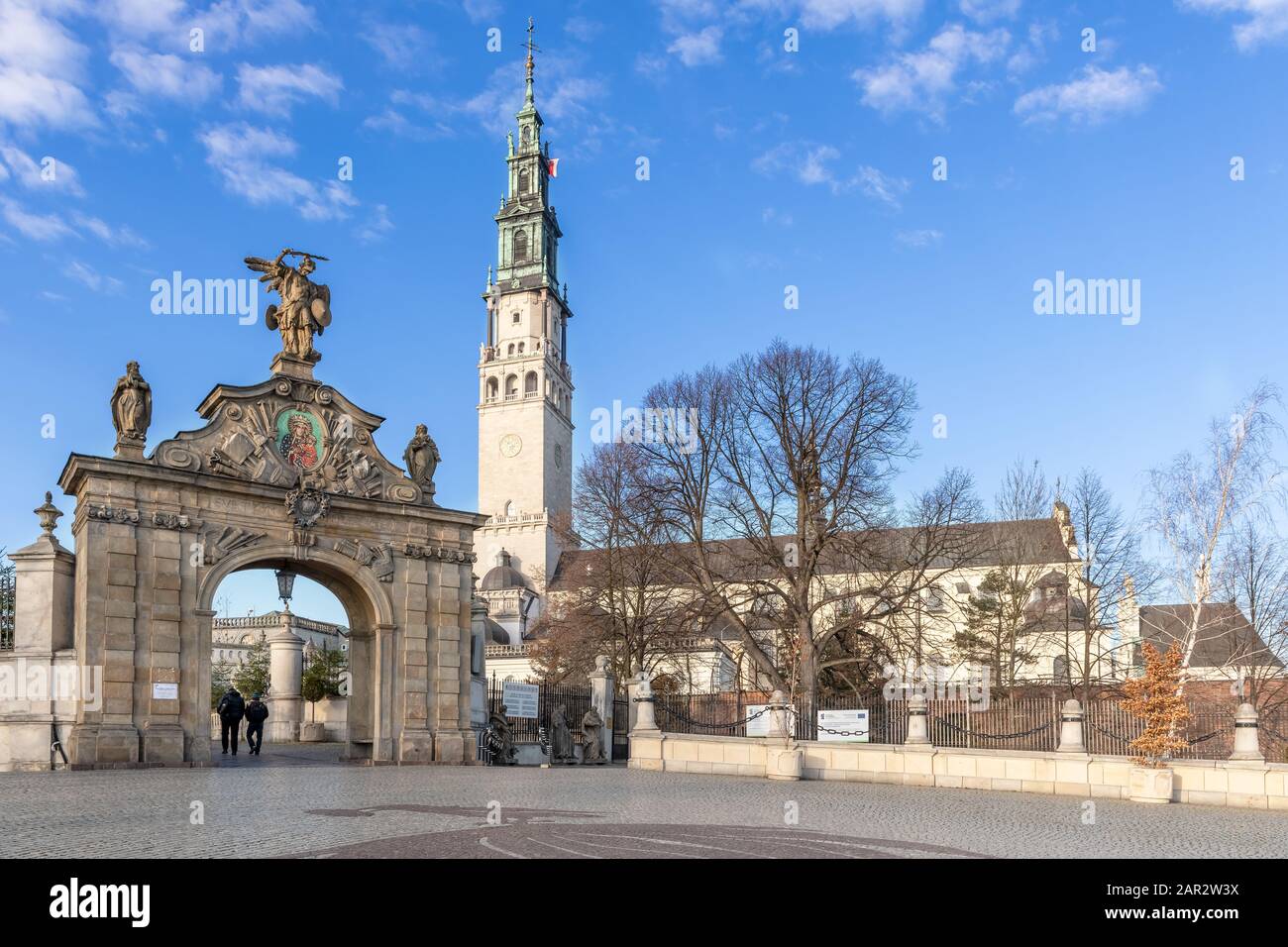 Czestochowa, Pologne - 12 décembre 2019: Vue sur le sanctuaire de Jasna Gora, monastère de Czestochowa, lieu de pèlerinage Très important et le plus populaire à Polan Banque D'Images