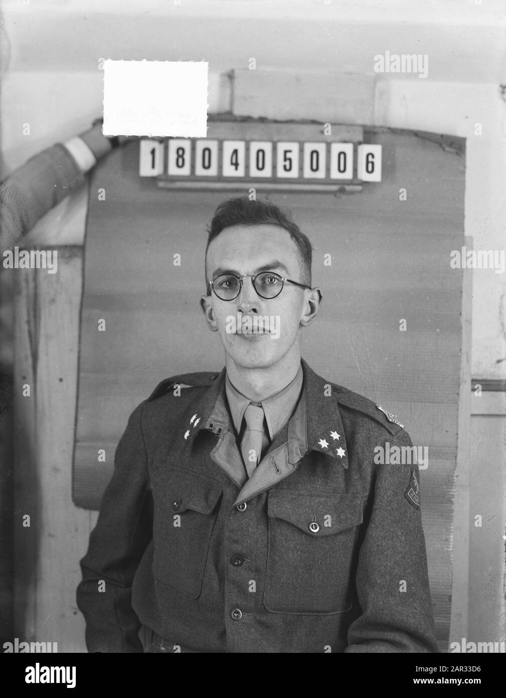 Pasfoto léger numéro 180405006 Date : 9 novembre 1950 mots clés : léger, chiffres Banque D'Images