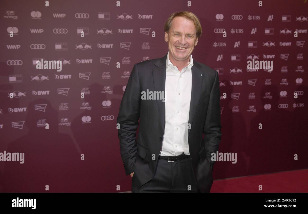 25 janvier 2020, Autriche, Kitzbühel: Le skieur Markus Wasmeier s'est présenté au Kitz Race Party 2020, qui a eu lieu le soir de la course de descente des hommes sur le Streif au Kitz Race Club. Photo: Felix Hörhager/Dpa Banque D'Images