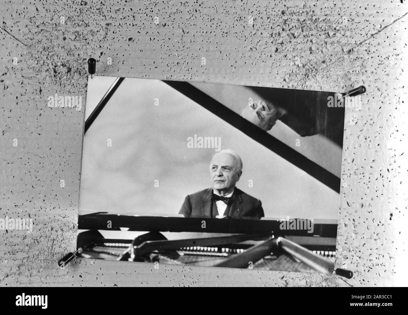 Pianiste et compositeur français Robert Casadessus Date : 19 septembre 1972 mots clés : pianistes, compositeurs Banque D'Images