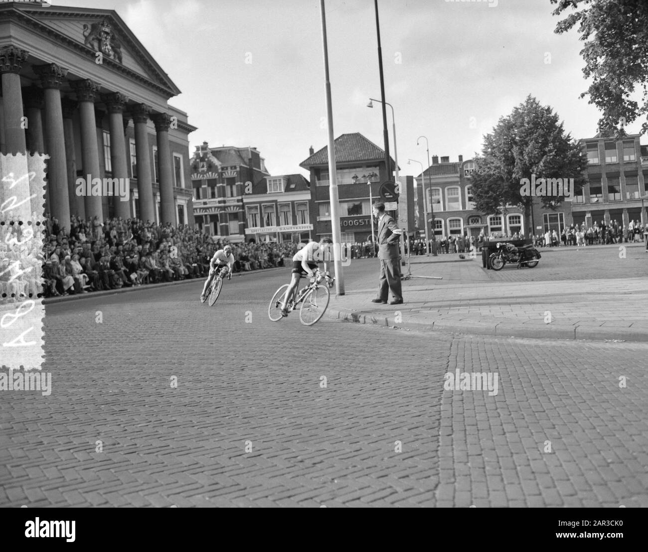 Tour des Pays-Bas deuxième jour (stage Meppel-Leeuwarden) Date: 7 août 1956 mots clés: Cyclisme Nom de l'institution: Tour van Nederland Banque D'Images