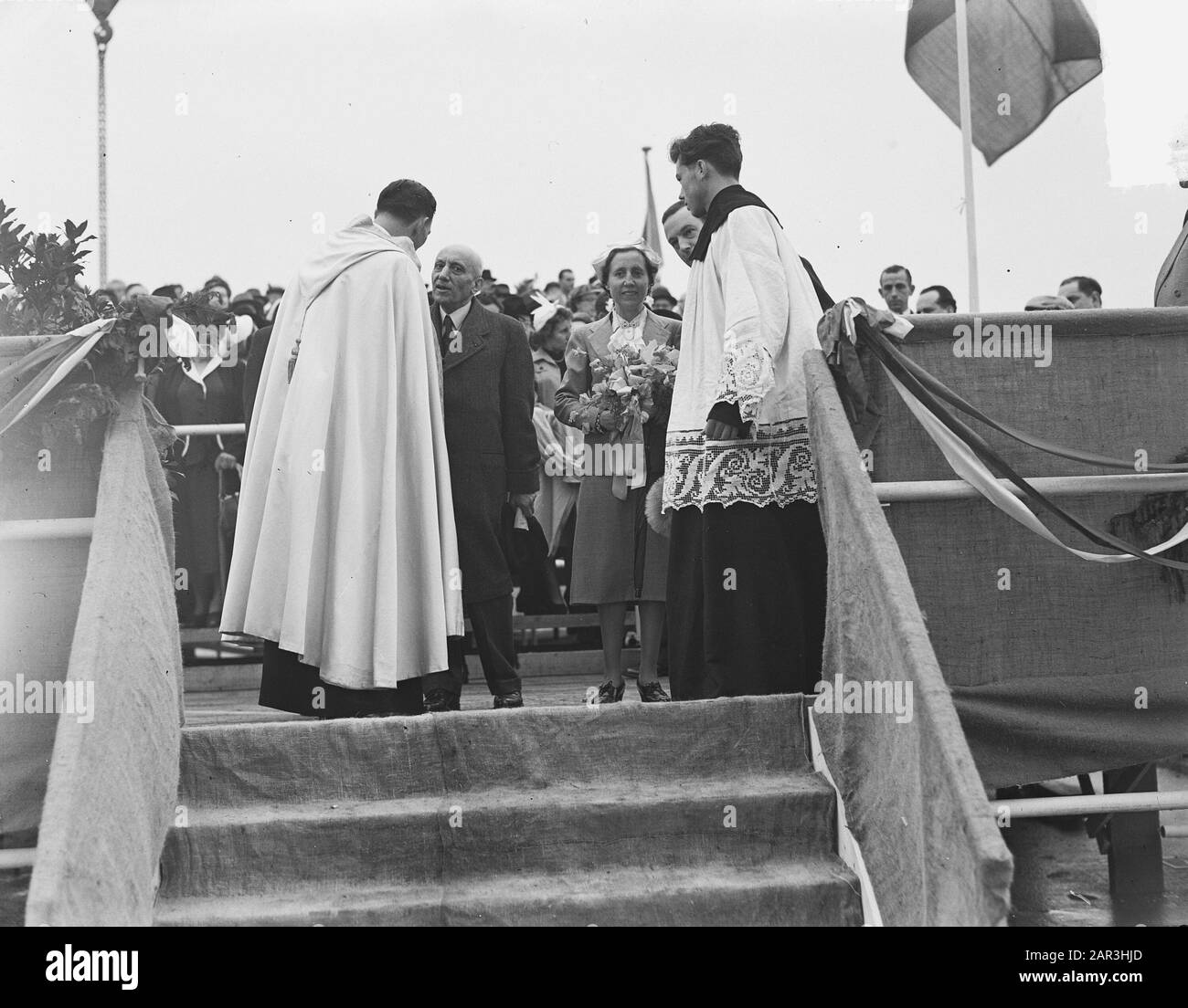 Tewaterlating tanker Kirkouk NDSM Date: 25 mai 1951 lieu: Amsterdam mots clés: Construction navale Nom personnel: Kirkouk Nom de l'institution: NDSM Banque D'Images