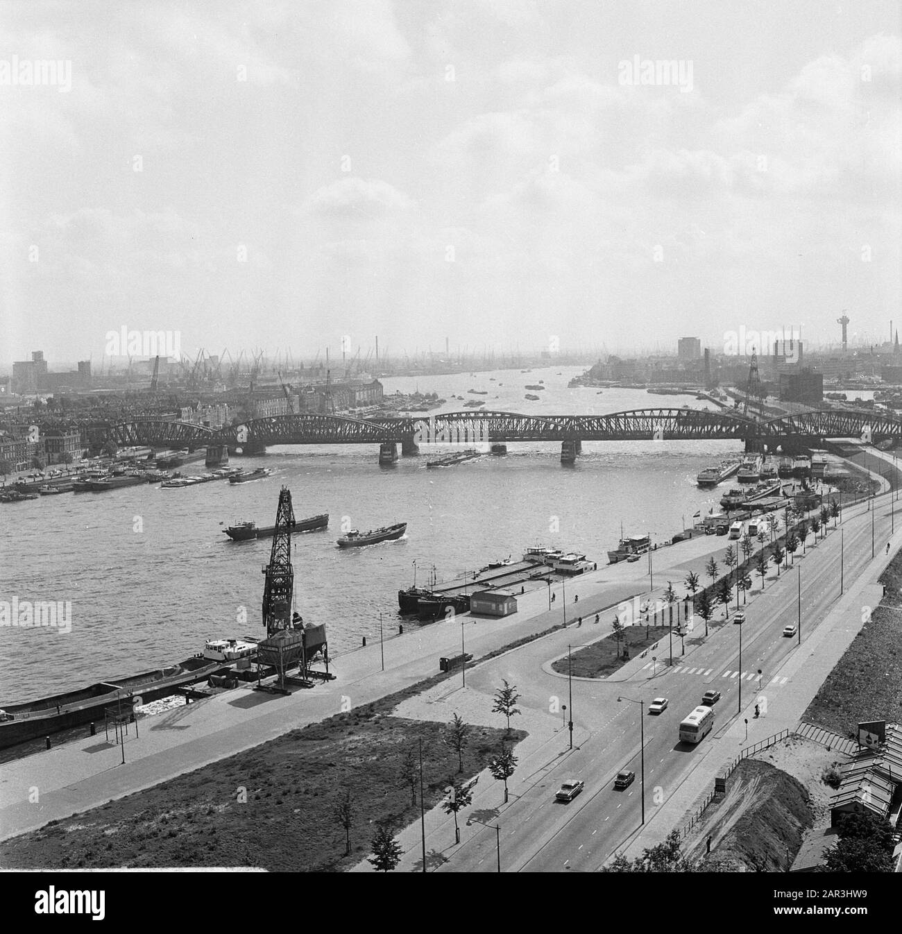 Port Rotterdam Date : 28 Mai 1966 Lieu : Rotterdam, Zuid-Holland Mots Clés : Ports Banque D'Images