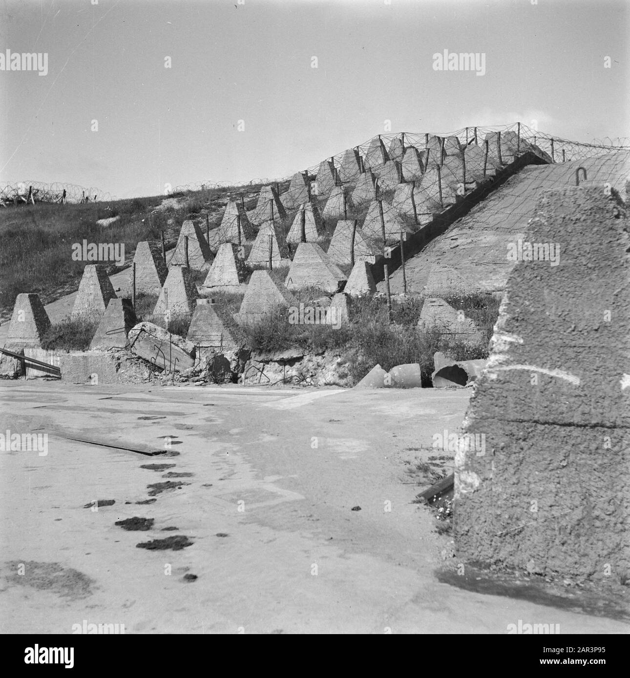 Dévastation: Callantsog Reste Atlanticwall À Callantsog Date: Juillet 1945 Lieu: Callantsog, Noord-Holland Mots Clés: Guerre Mondiale Ii, Défenses, Destruction Banque D'Images