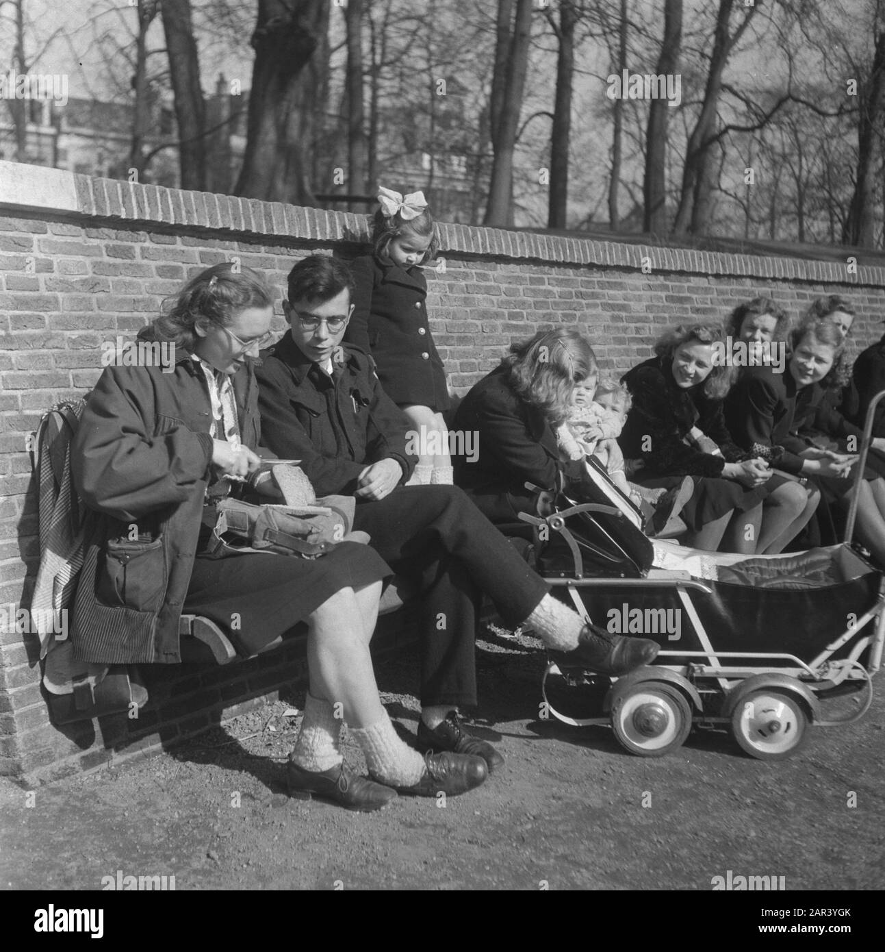 Sélection Du Printemps Date : 20 Mars 1946 Banque D'Images