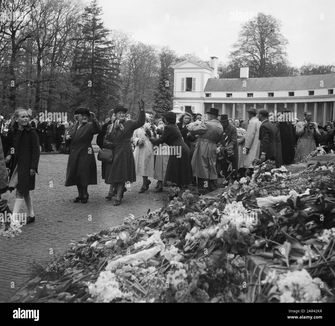 Tuinfeest Paleis Soestdijk T.g.v. Koninginnedag Date: 26 Avril 1949 Nom De L'Institution: Palace Soestdijk Banque D'Images