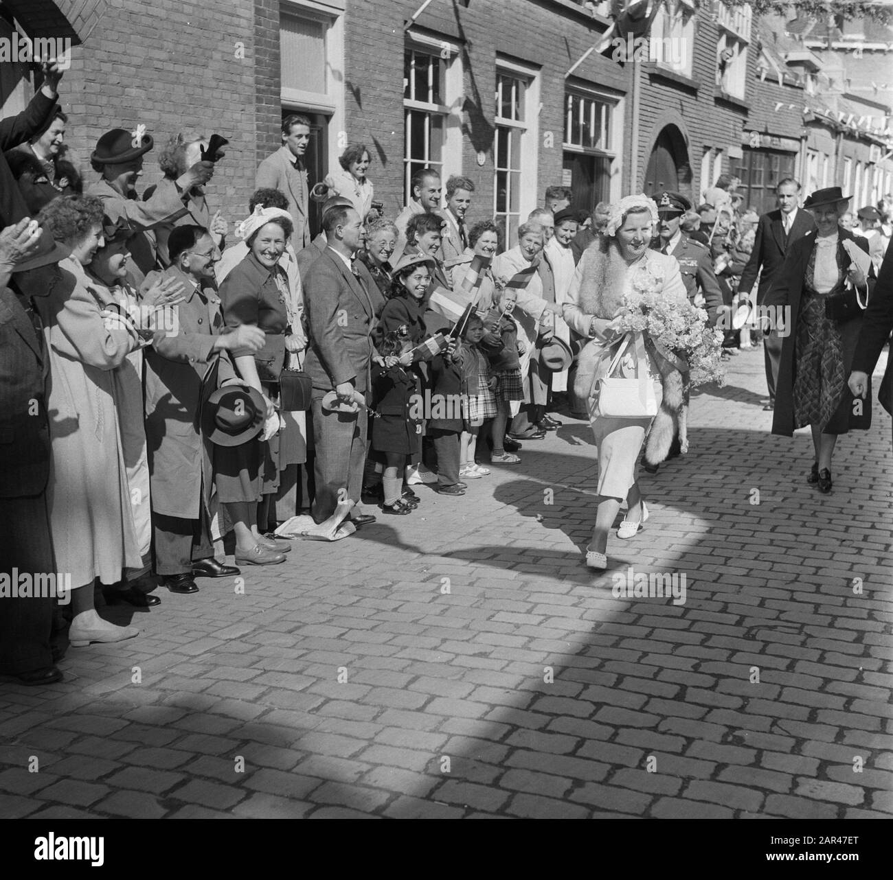 Queen Juliana Visite Culemborg Et Vreeswijk Queen, Visites, Juliana, Queen Date: 28 Mai 1952 Mots Clés: Visites, Queen Personname: Juliana, Queen Banque D'Images