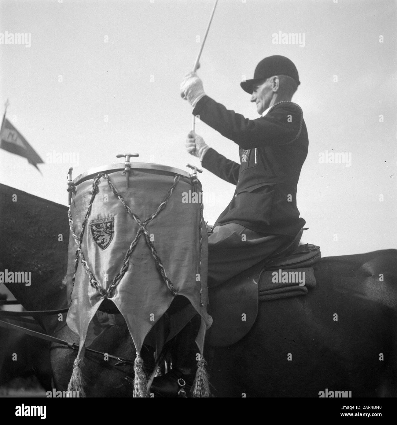 Partis d'équitation Princesses à cheval Date: 19 septembre 1947 mots clés: Princesses, cavaliers Banque D'Images