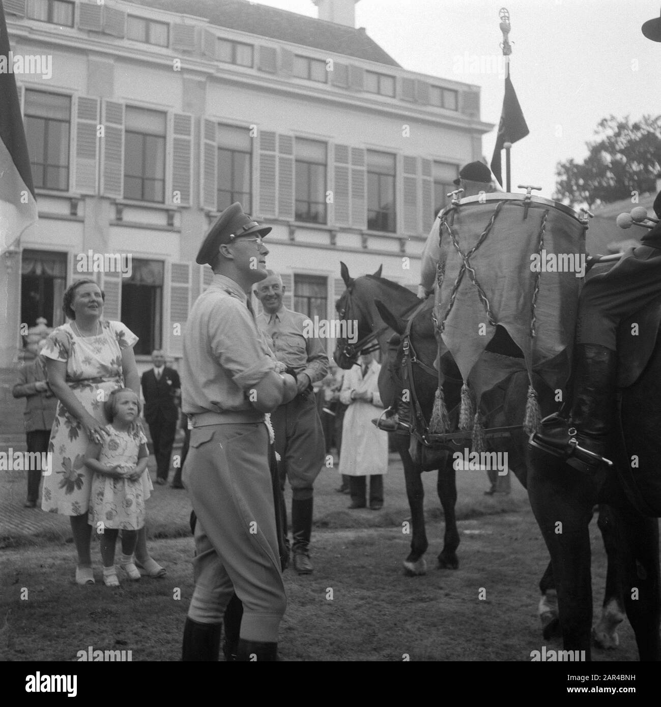 Ruiterfeest Princesses À Cheval Date: 19 Septembre 1947 Mots Clés: Princesses Banque D'Images