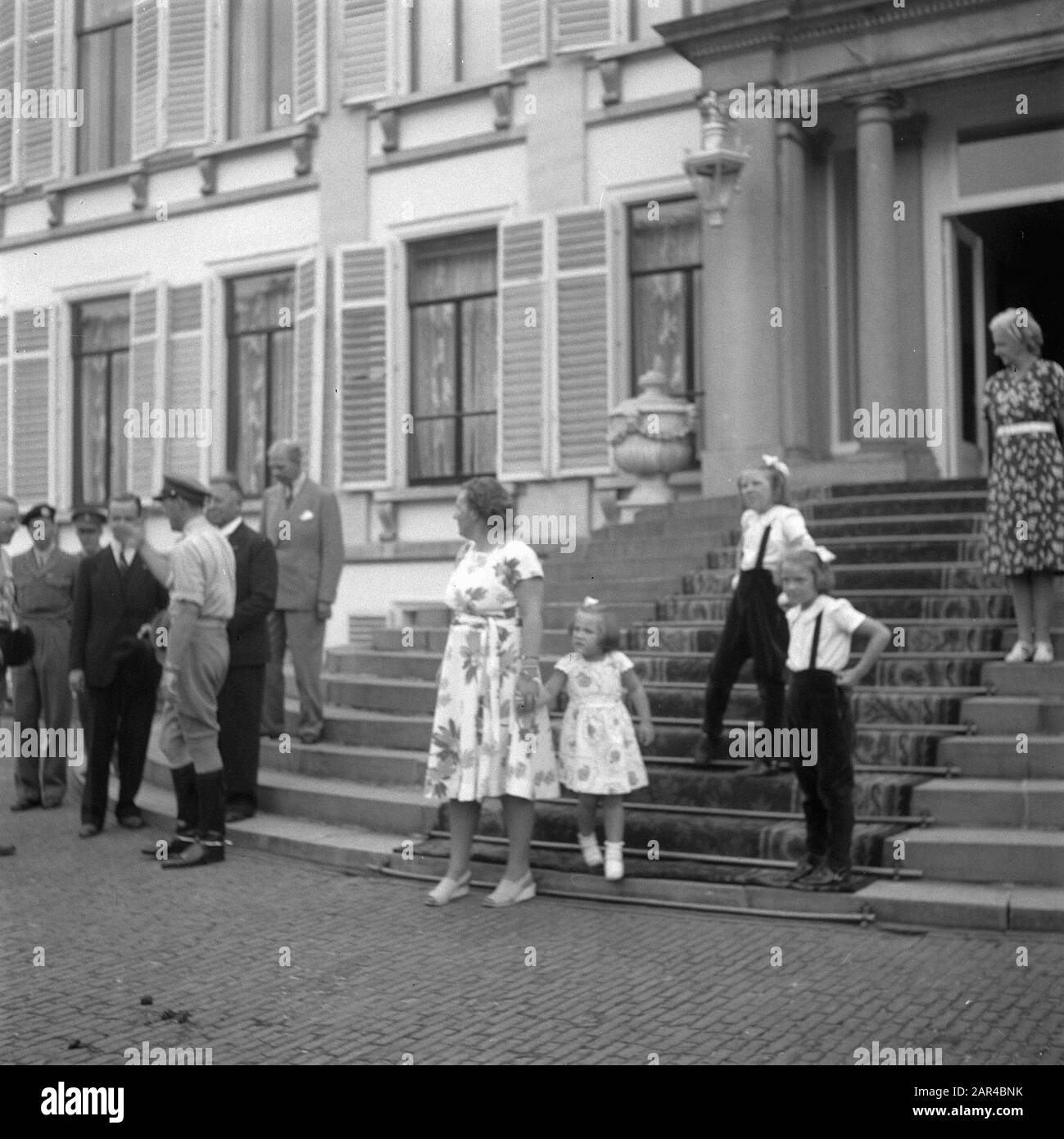 Ruiterfeest Princesses À Cheval Date: 19 Septembre 1947 Mots Clés: Princesses Banque D'Images