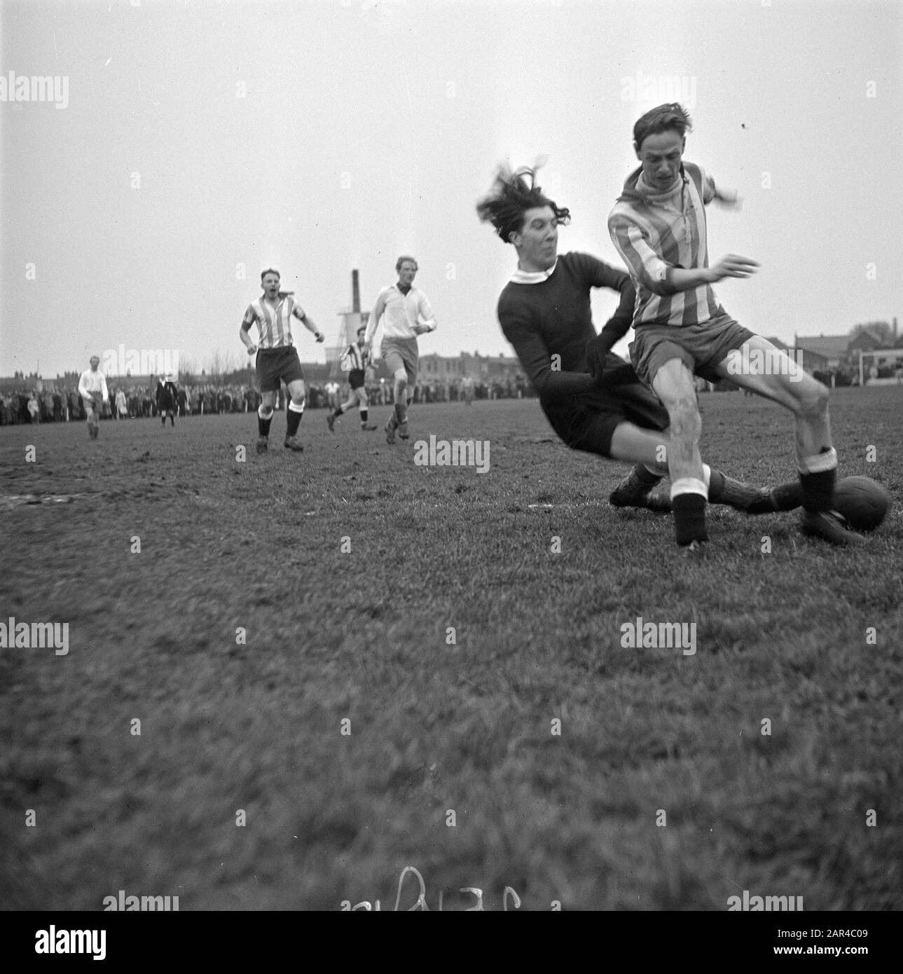 WFC vs Spartan 0-2 Date: 19 décembre 1947 Nom de l'institution: Sparta Banque D'Images