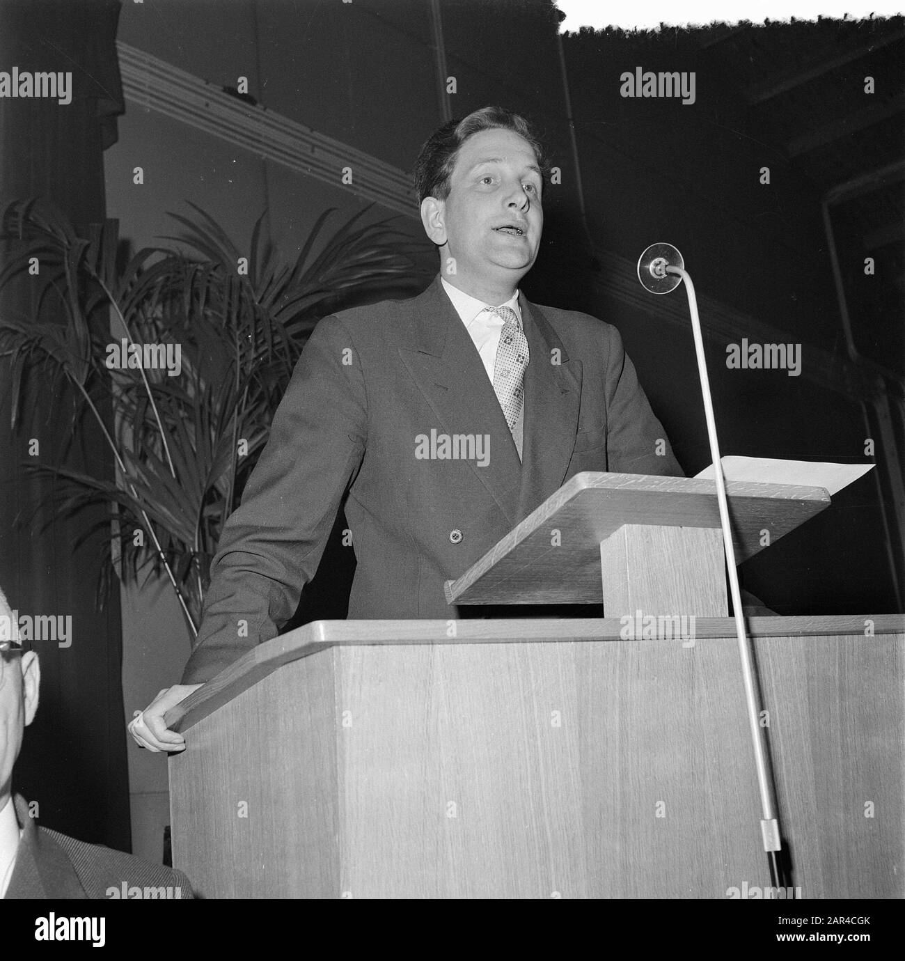 Congrès Des Journalistes À Utrecht Date: 22 Mars 1957 Lieu: Utrecht Mots Clés: Journalistcongrès Banque D'Images
