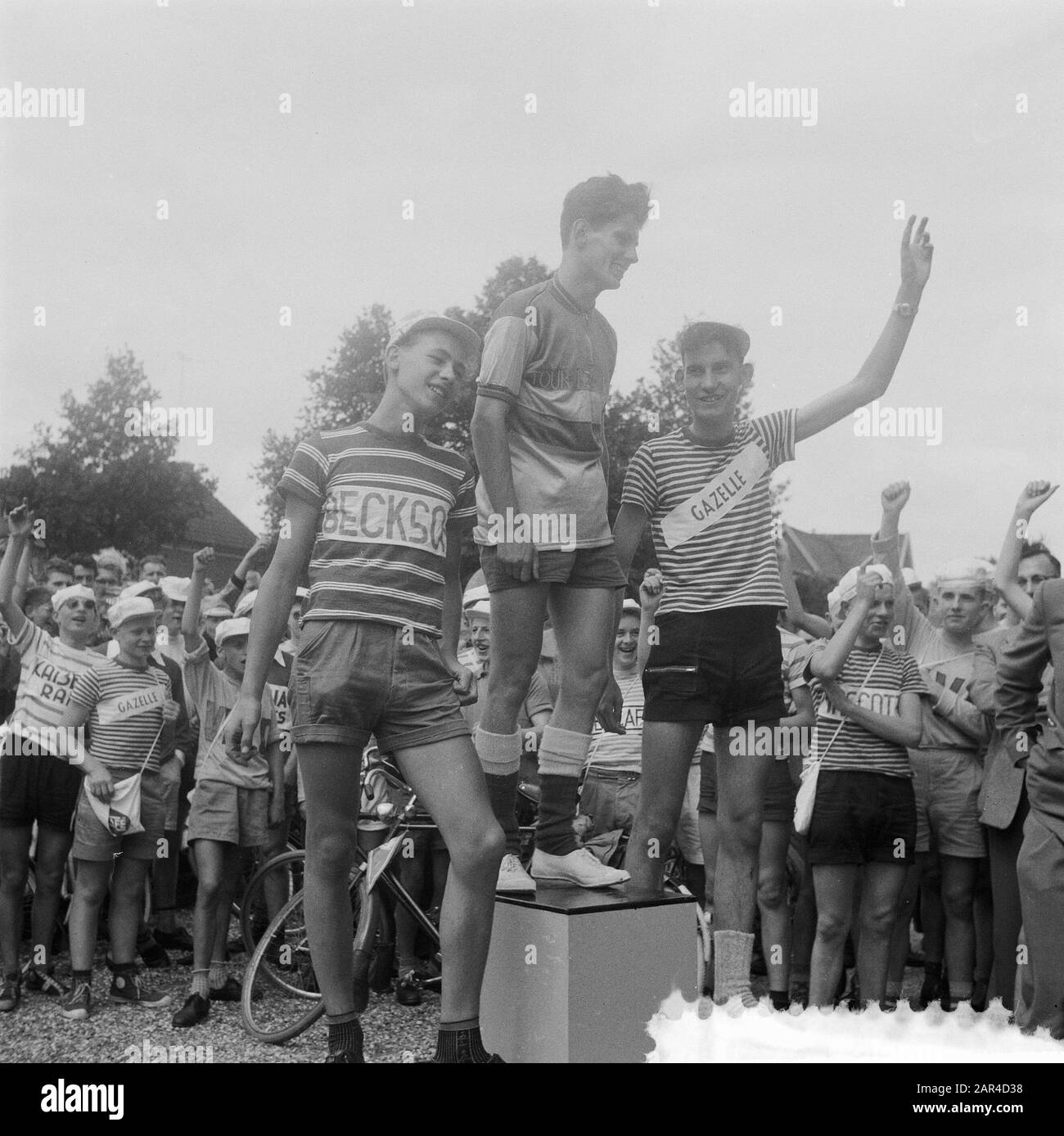 Commencer le tour de frats Banque de photographies et d’images à haute