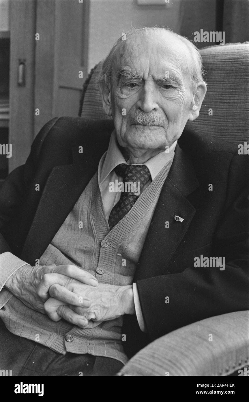 Dr. willem Drees sr. Sera le 5 juillet prochain 98 ans, titre Date: 3 juillet 1984 mots clés: Portraits Nom personnel: Dr. willem Drees sr. Banque D'Images