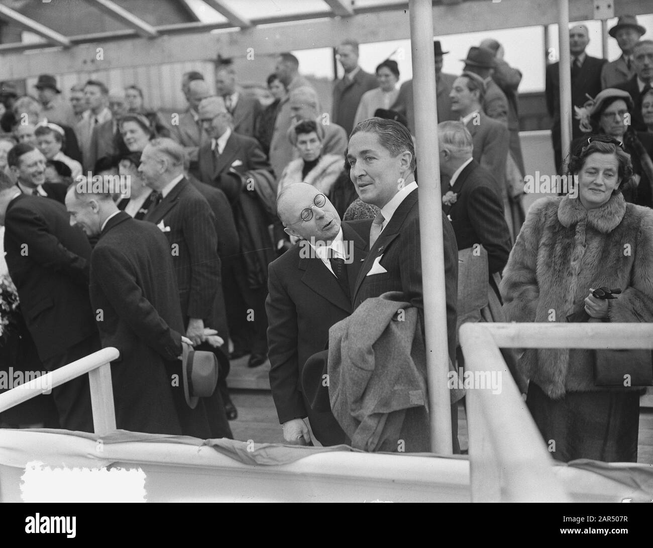 Tewaterlating tanker Katelysia, RDM Date : 8 octobre 1953 mots clés : Tewaterlatingen, tankers Nom du personnage : Katelysia Nom de l'établissement : RDM Banque D'Images